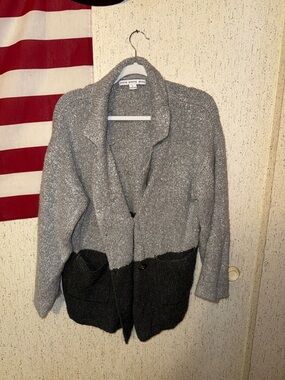 HYFVE Two-Tone Gray & Charcoal Knit Blazer Cardigan